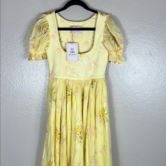 Selkie X Bridgerton Penelope Heiress Gown - Picture 4 of 12